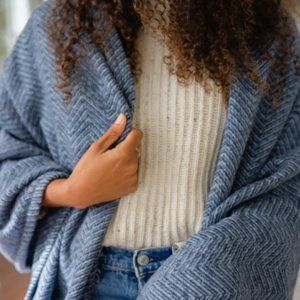 NWOT Chappy Wrap Herringbone Shawl - Navy